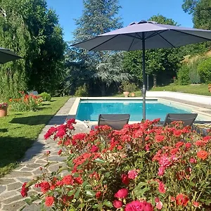 Couette-café La Grange De Lily, Vic-sur-Cère