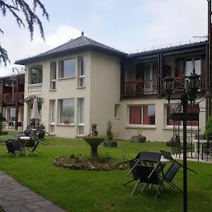 Hostellerie Saint Clement Vic-sur-Cère